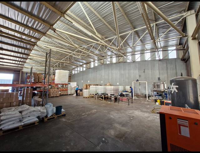 602M² WAREHOUSE TO LET IN JET PARK